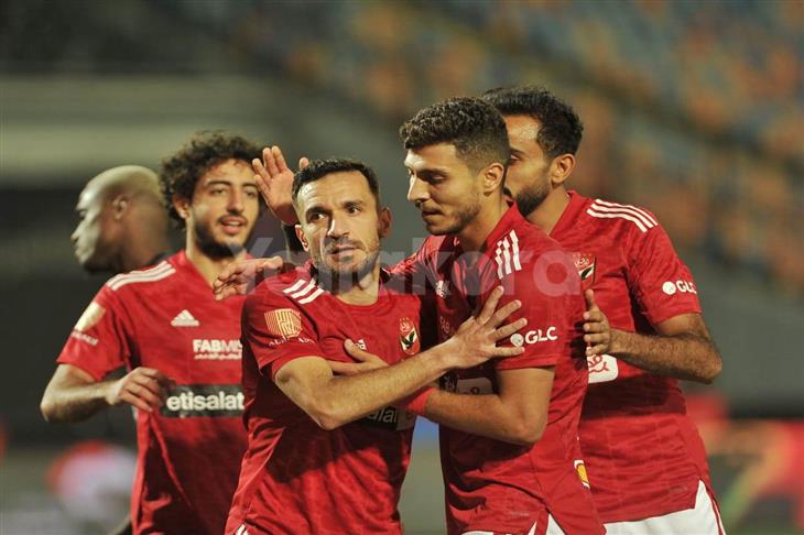 الأهلي علي معلول محمد شريف